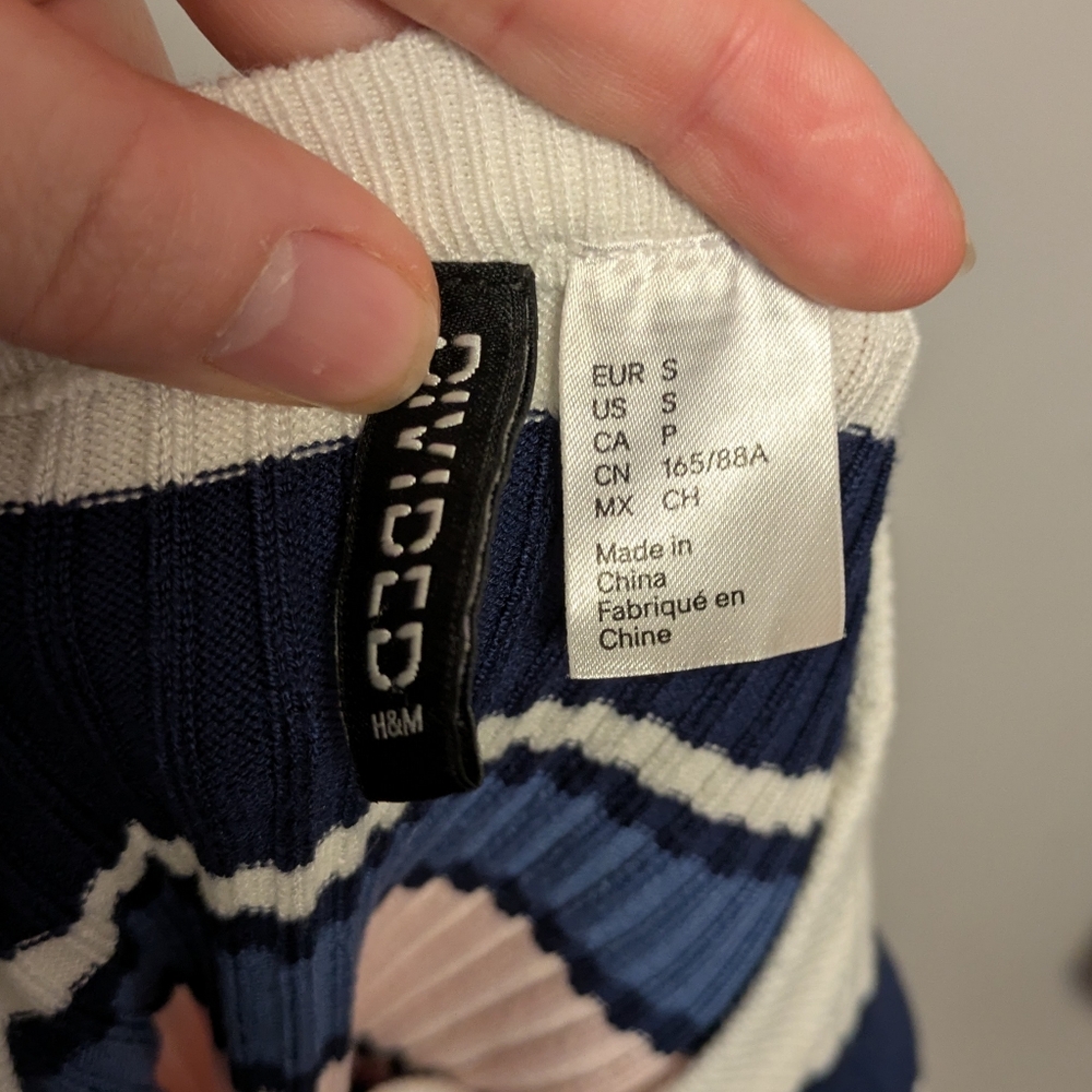 Divided H&M Pink And Blue Striped Ribbed Crop Top - Picture 2 of 3